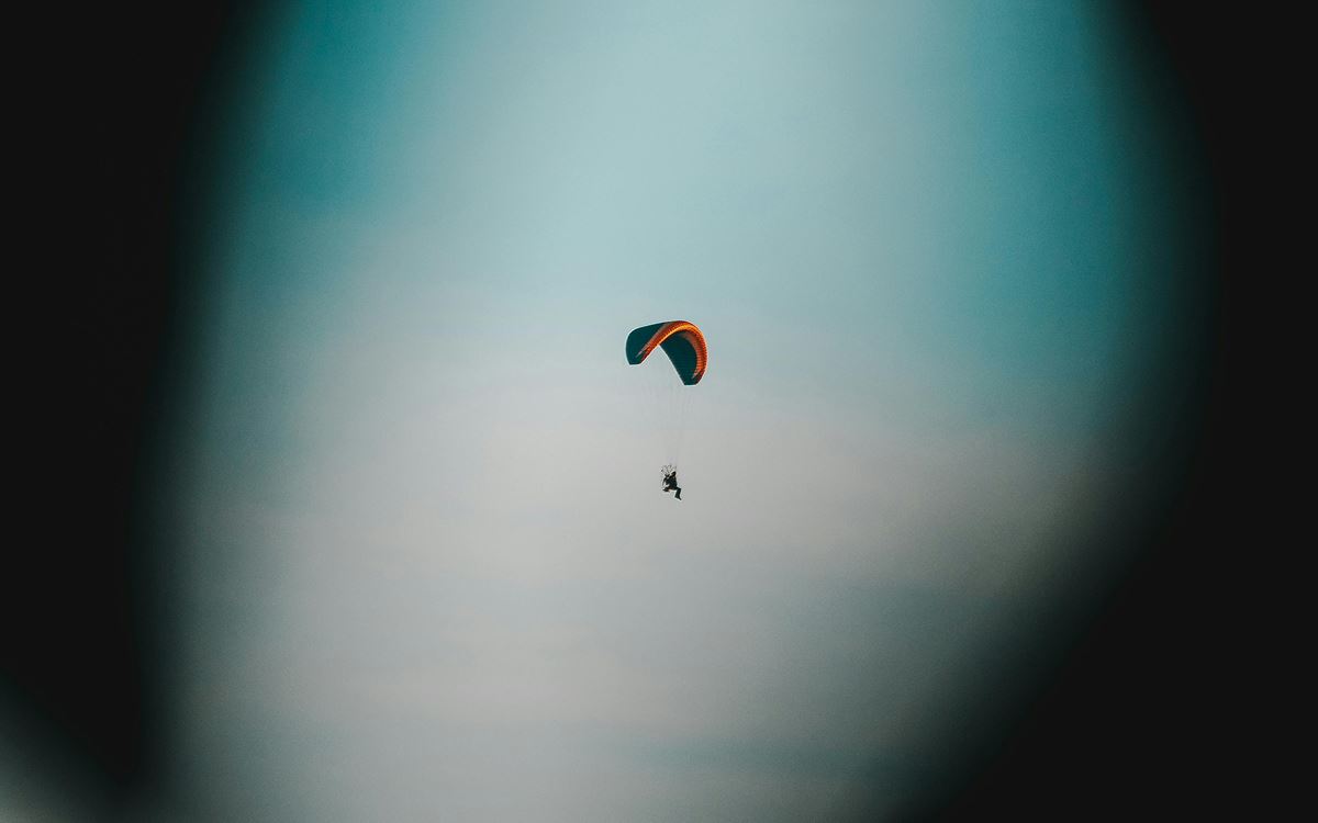 Kutunun Dışında, Geleceğin Işığında: Yaratıcılık Cesaretle Başlar